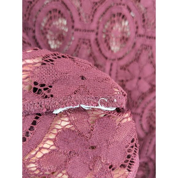 LOFT Sheer Lace Blouse XS Burgundy Red‎ Shirt Bell Short Sleeves Designer Flowy - Picture 4 of 7